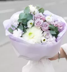 Знак любви M