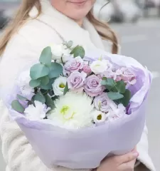 Знак любви M