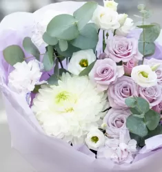 Знак любви M