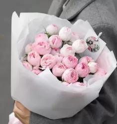 Нежный флирт